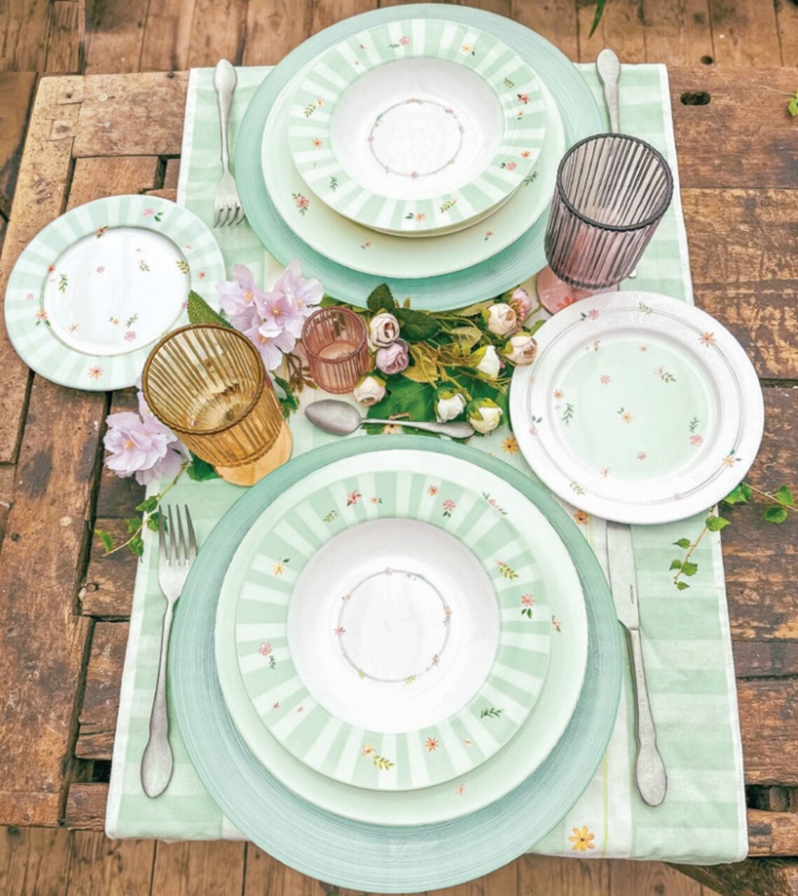 Serviciu de masa 18 piese, Brandani, Polline Green, portelan New Bone China - imagine 7